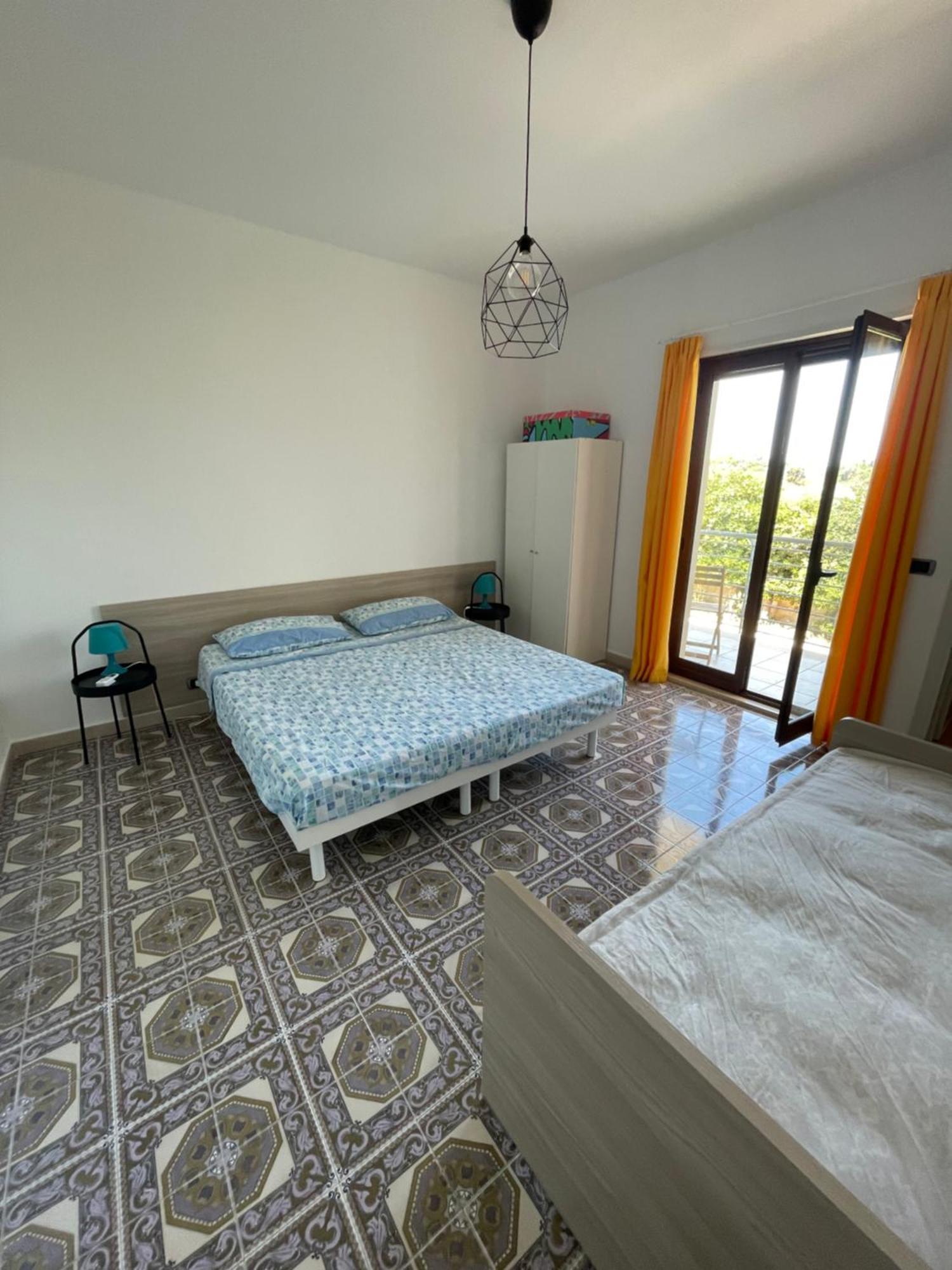Trentatre Quarantatre Bed & Breakfast Mola di Bari Bagian luar foto