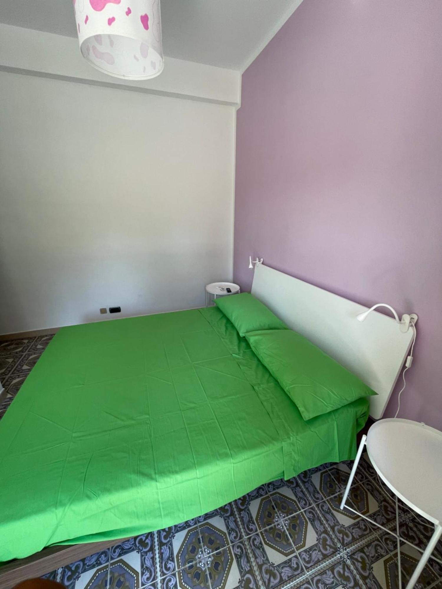 Trentatre Quarantatre Bed & Breakfast Mola di Bari Bagian luar foto