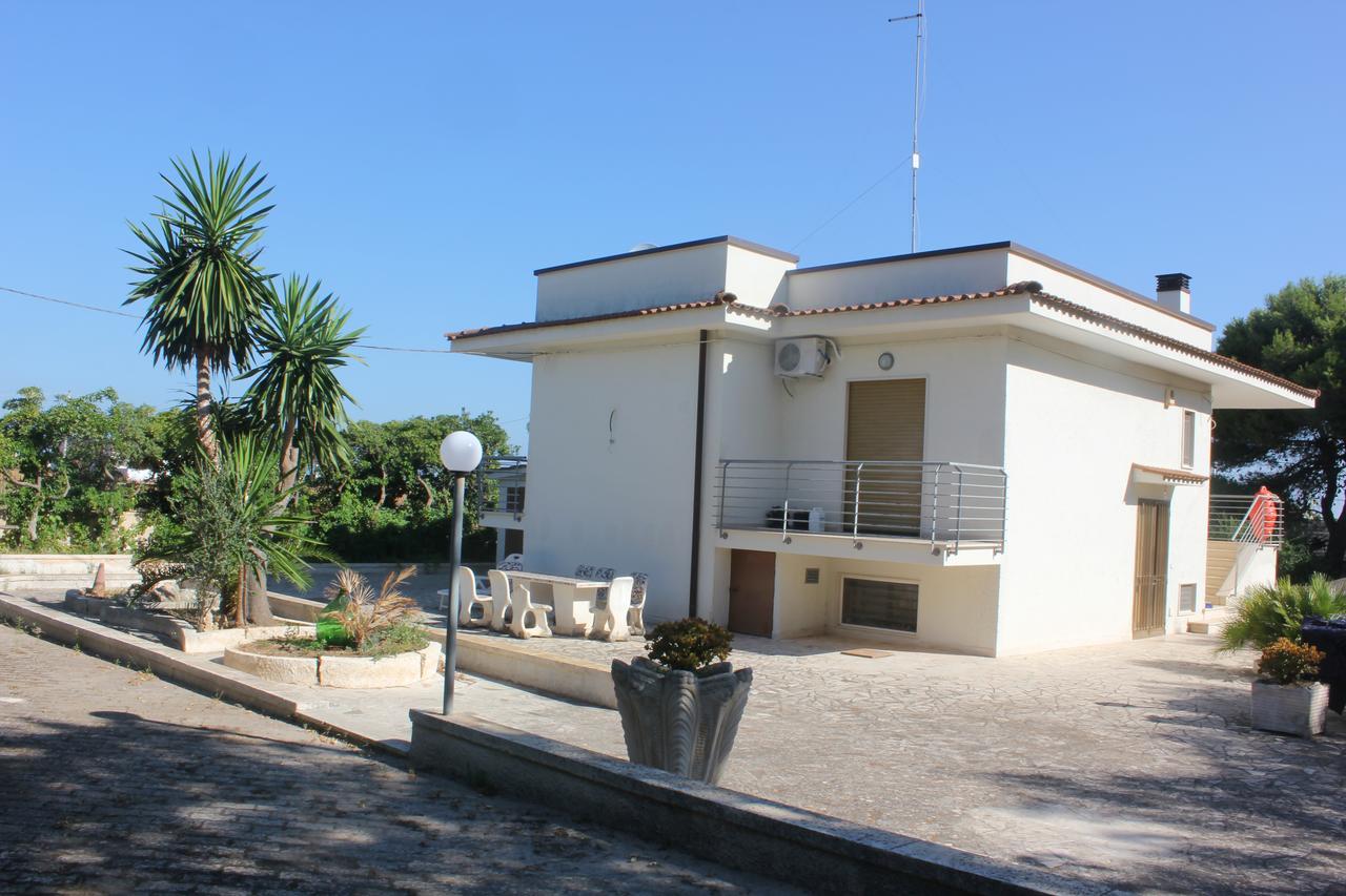 Trentatre Quarantatre Bed & Breakfast Mola di Bari Bagian luar foto