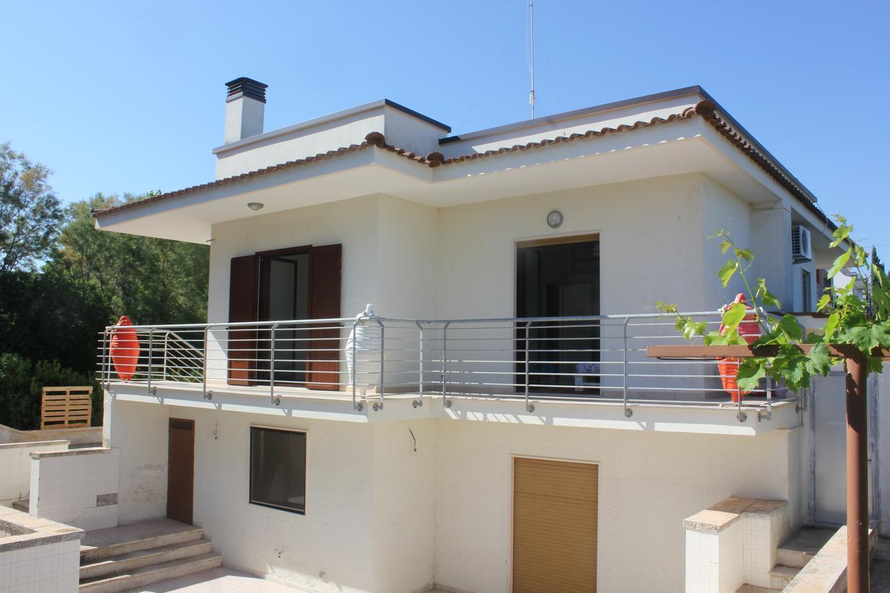 Trentatre Quarantatre Bed & Breakfast Mola di Bari Bagian luar foto