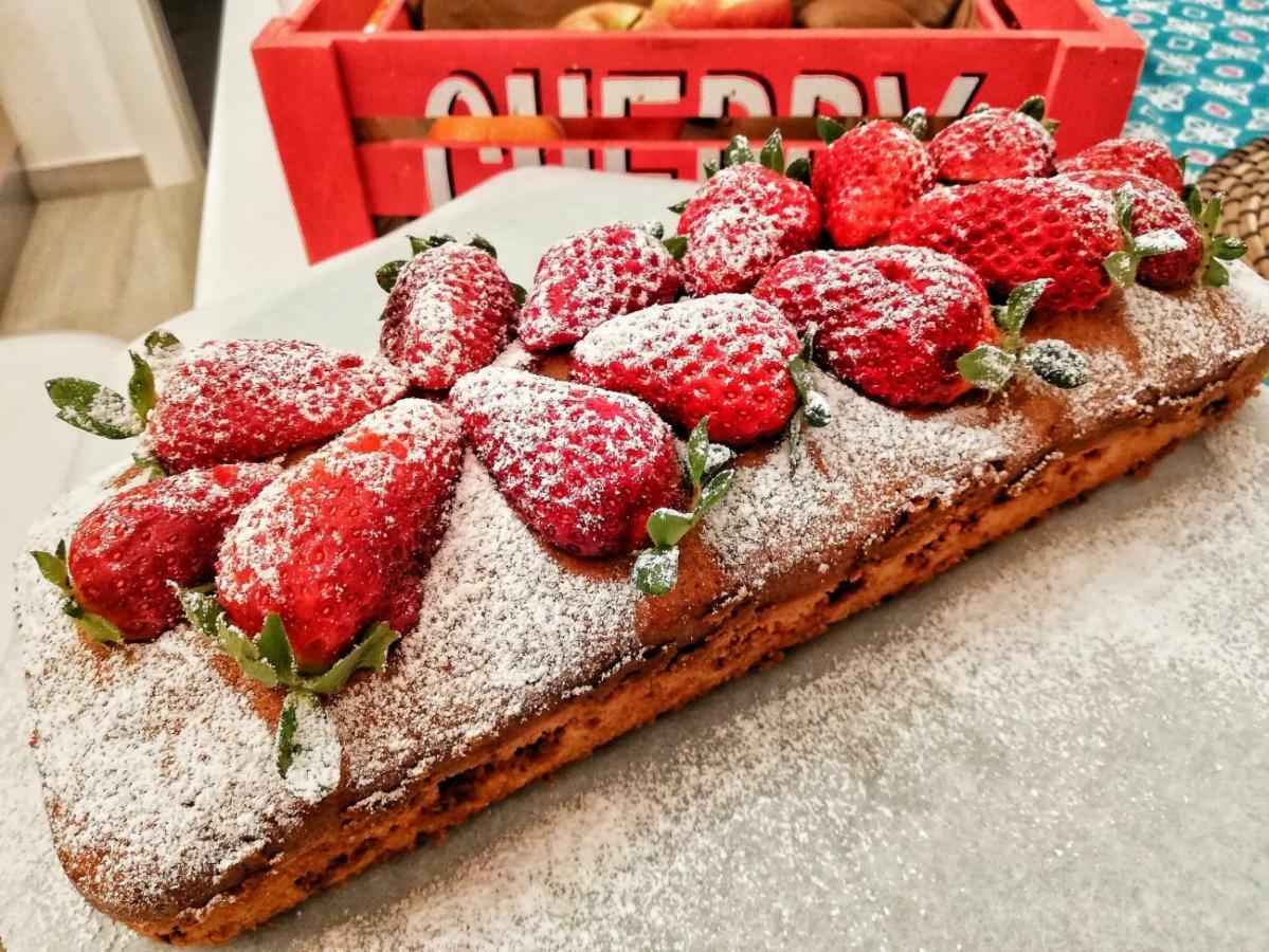 Trentatre Quarantatre Bed & Breakfast Mola di Bari Bagian luar foto