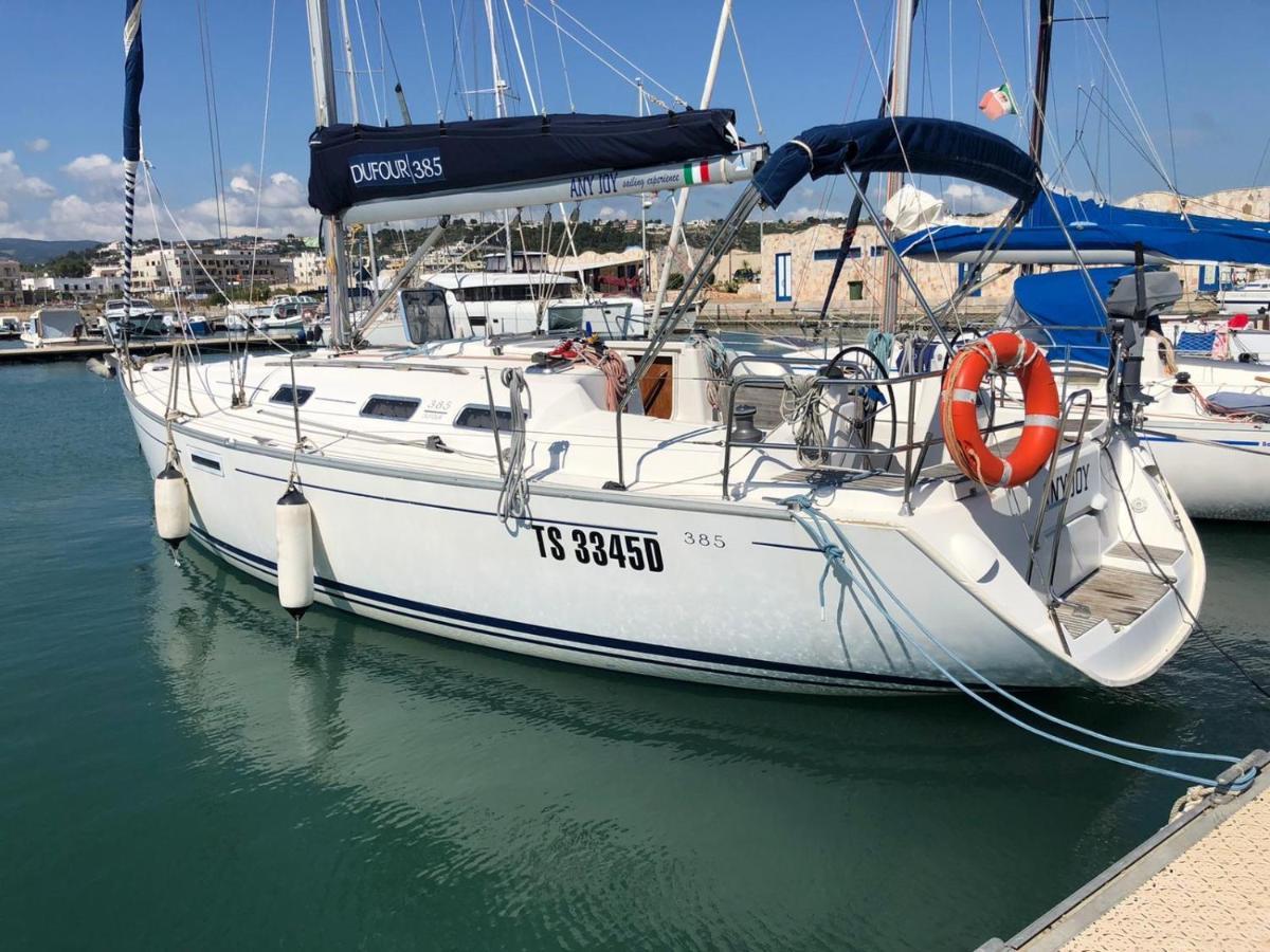 Trentatre Quarantatre Bed & Breakfast Mola di Bari Bagian luar foto