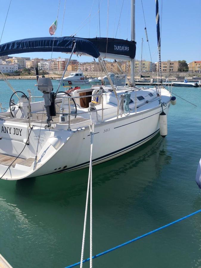 Trentatre Quarantatre Bed & Breakfast Mola di Bari Bagian luar foto